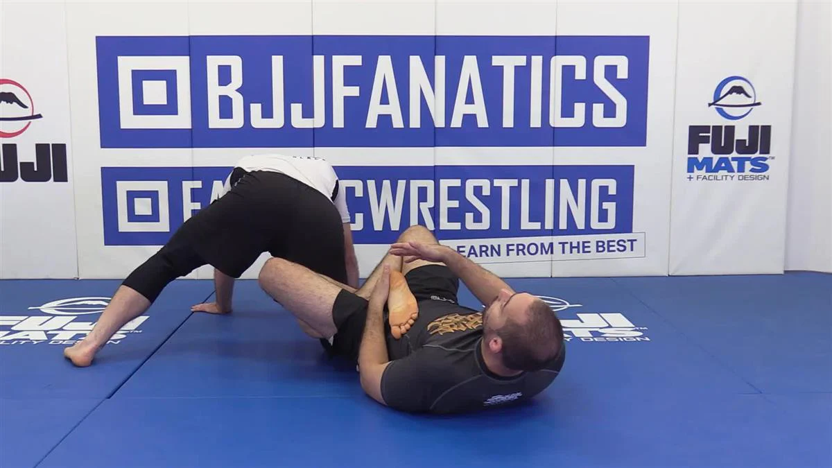 Dynamic Reverse Guard by Jason Rau - Image 5